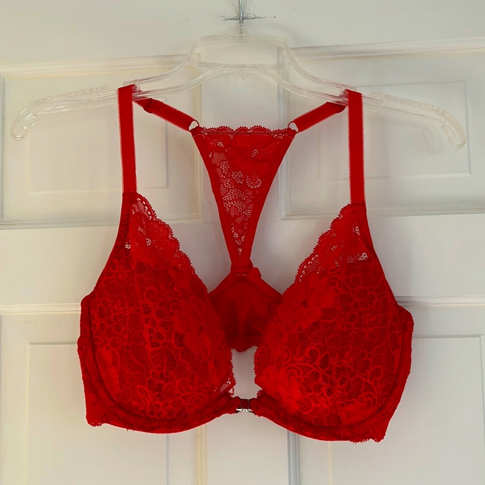 Red Racer Back Bra. Size 34DD.